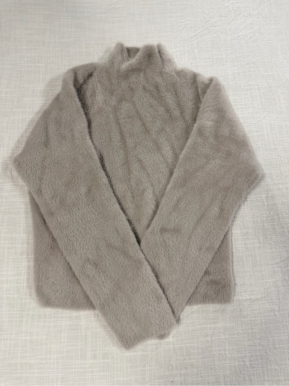 Abercrombie & Fitch Taupe Faux-Fur Turtleneck super soft size medium women’s